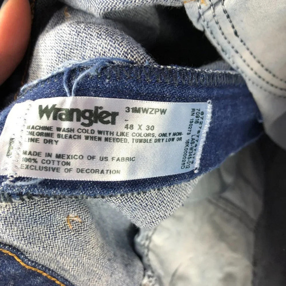 Men's Wrangler 31 relaxed jeans size 48x30 - Picture 5 of 6